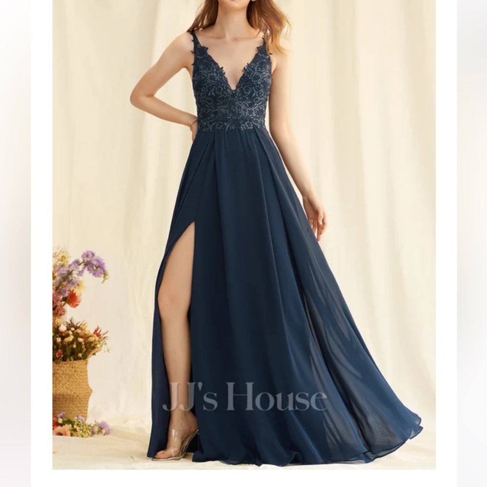 Beautiful lace and sequin formal dress